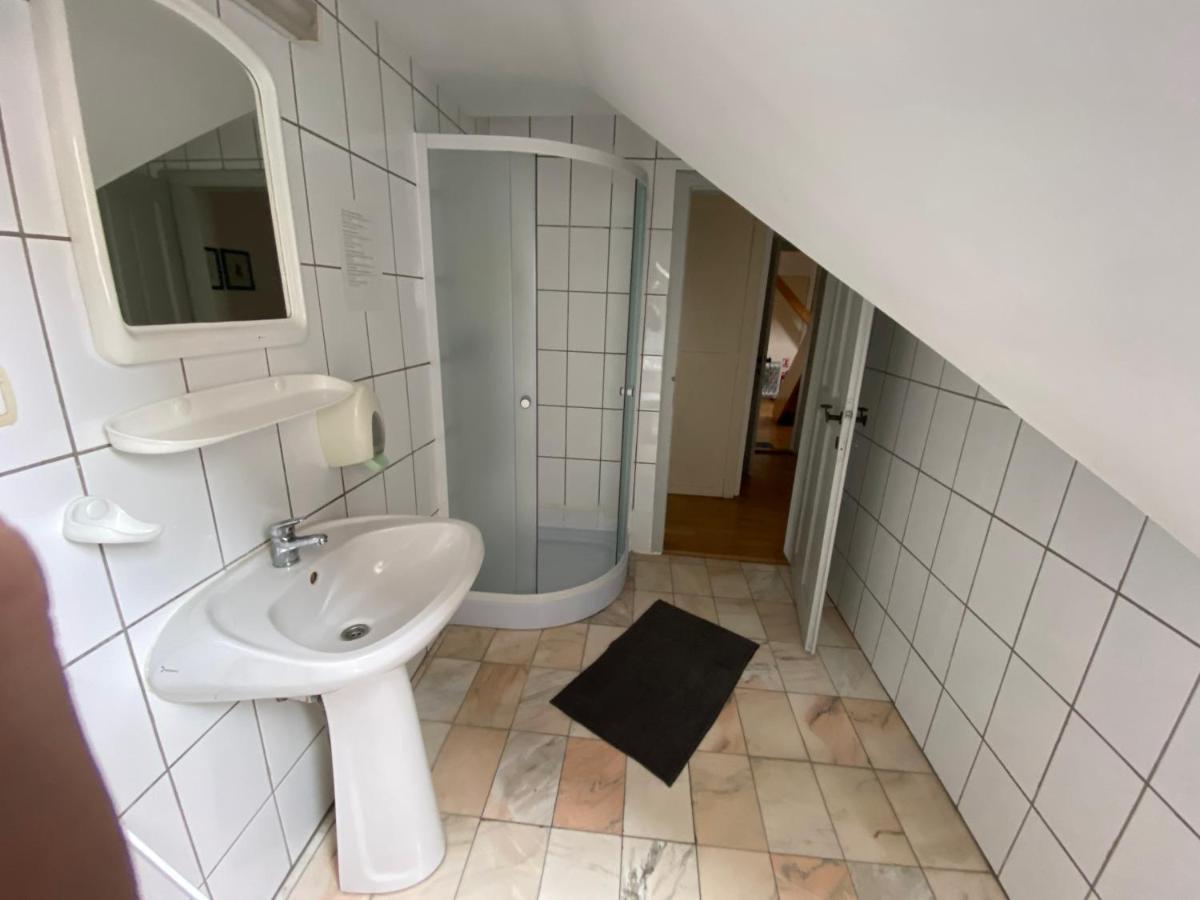 Voeroes Guest House Tîrgu Secuiesc Dış mekan fotoğraf
