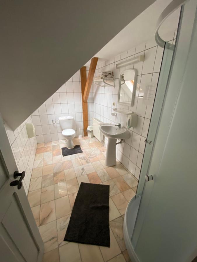 Voeroes Guest House Tîrgu Secuiesc Dış mekan fotoğraf